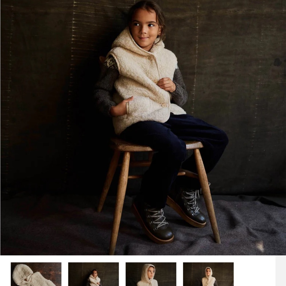 Boho Unisex Cozy Warm Cream Sherpa Vest with Hood - Picture 3 of 4